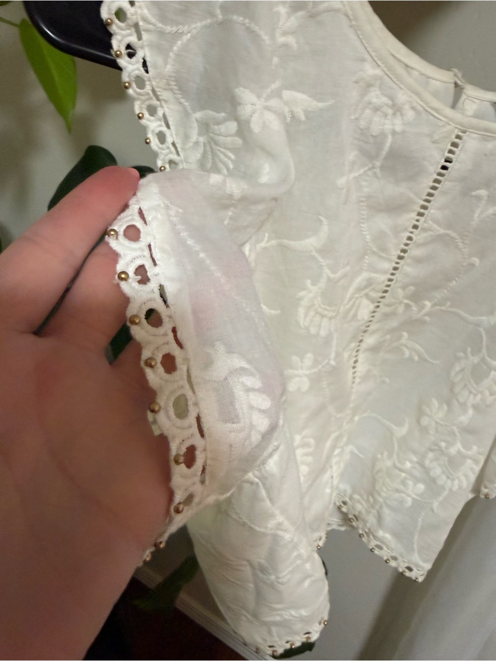Zara White Embroidered Eyelet Ruffle Sleeve Top - Picture 2 of 5